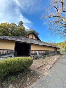 たたらの里の画像が届きました。（愛知県名古屋市千種区姫池通　骨董買取　古美術風光舎）