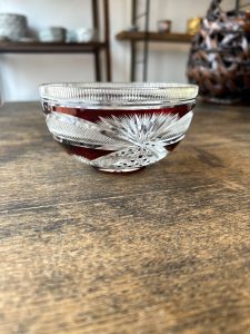 切子の抹茶碗、涼しげです（愛知県名古屋市千種区姫池通　骨董買取　古美術風光舎）